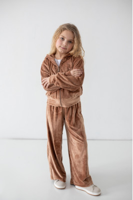 Костюм для дівчат